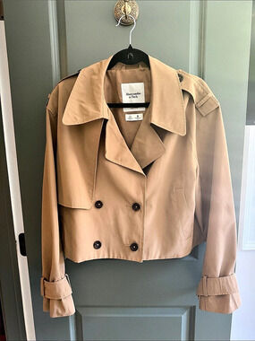 Abercrombie & Fitch A&F Carrie Short Trench Coat Brown Large